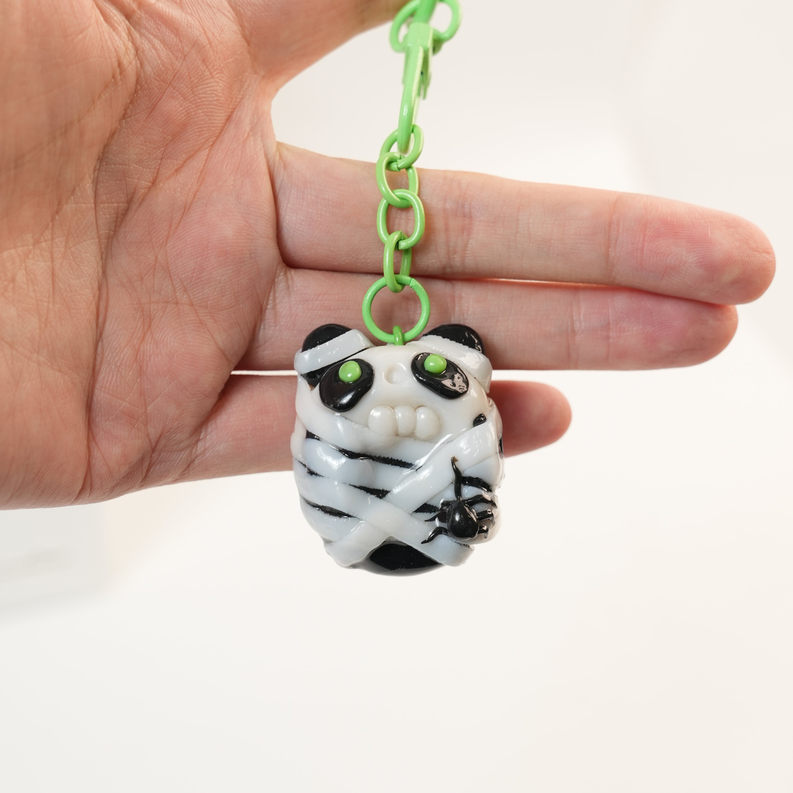 Skull Panda Series Worry Stone – Spooky-Cute Stress Relief Companions