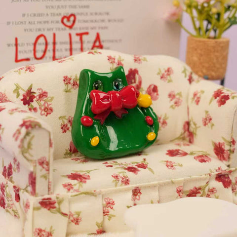 Christmas Cat Worry Stone Series – Festive Calm in Every Paw