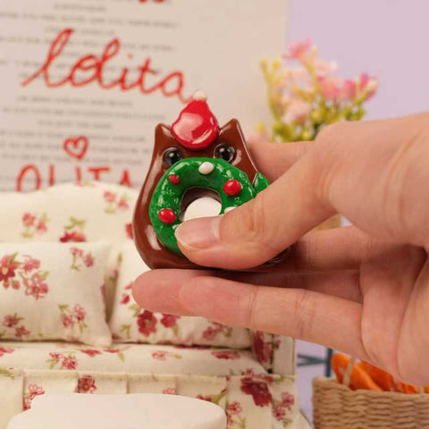 Christmas Cat Worry Stone Series – Festive Calm in Every Paw