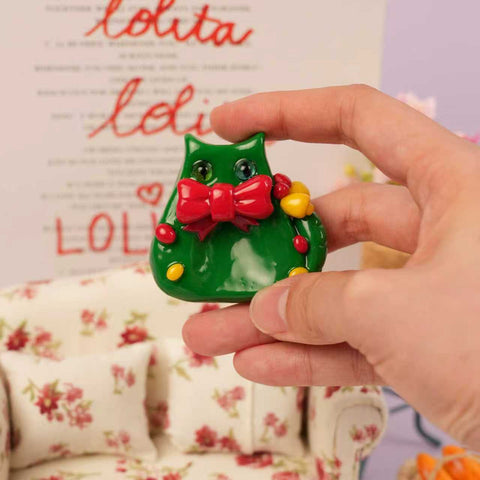 Christmas Cat Worry Stone Series – Festive Calm in Every Paw